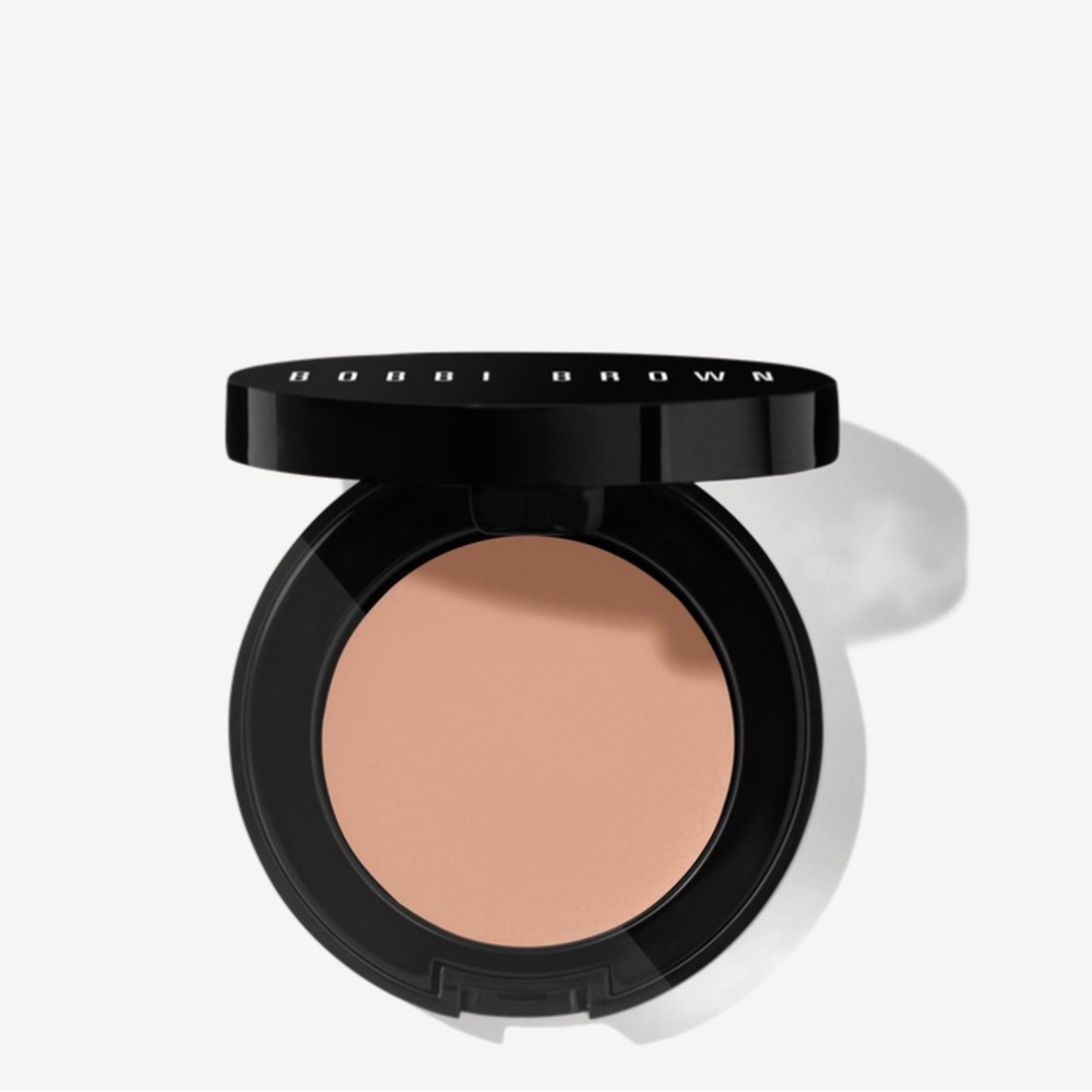 Bobbi Brown Corrector, light to medium bisque
